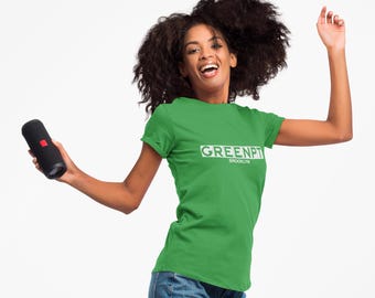 Greenpoint Brooklyn T-Shirt mit NYC U-Bahn Tile Design
