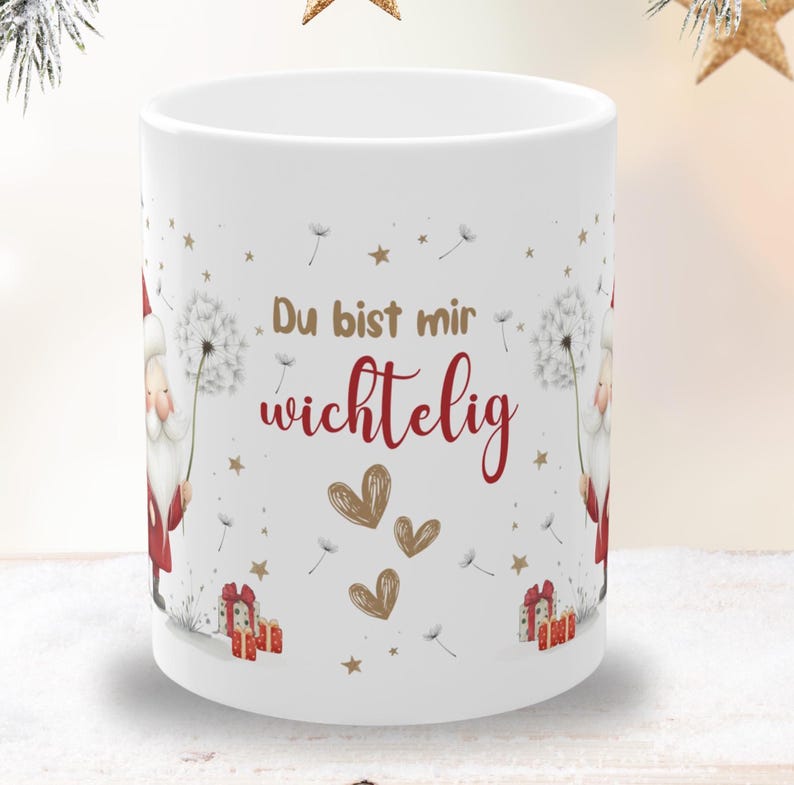 Geschenkidee Weihnachten Tasse mit süßem Wichtel Motiv perfekt als kleines Mitbringsel