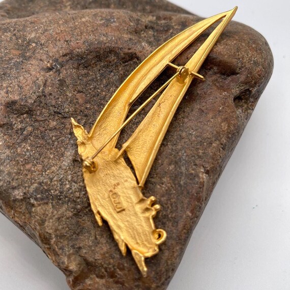 Vintage Marked J.J./Jonette Jewelry ,Matte Gold Sailboat Brooch – Nautical Chic View 3