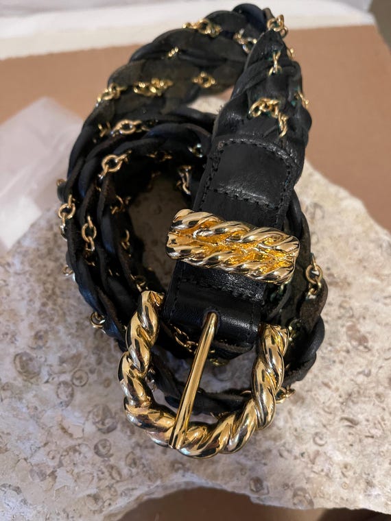 Vintage Braided Leather & Gold Chain Belt: 1980s Modernist  display picture 3