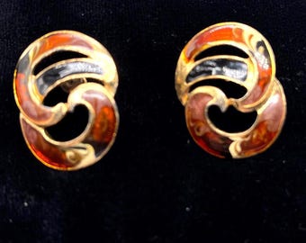 Pendientes pequeños perforados de doble círculo de esmalte vintage