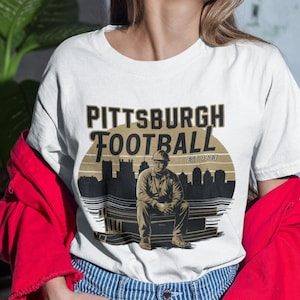 Pittsburg Football T-shirt, Comfort Colors Retro NFL Team Graphic Tee, Game Day Shirt, Unisex Football Fan Apparel