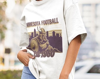Minnesota Football T-Shirt, Komfort Farben Retro NFL Team Grafik T-Shirt, Spieltag Shirt, Unisex Football Fan Bekleidung