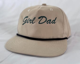 Girl Dad bestickter Hut | Personalisiertes Papa Geschenk | Vatertagsmütze | Benutzerdefinierte Name Hut | Hergestellt in Colorado