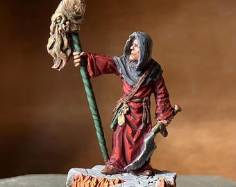 Cthulhu Cultist Priest with sword. Sciborminiatures Tabletop Roleplaying Game. 25 mm Base, 28 mm Figure, Resin Cast, Acrylic Paint.