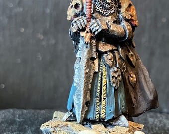 Sciborminiatures Undead Warrior Great Lord with skullbase.  33mm heroic fantasy. Painted with acrylics.