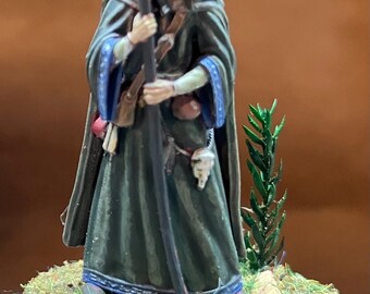 Edheliel Dragonlance.  Taverncraft Figures. 28mm, 30mm base. Acrylic, matt varnish sealedm