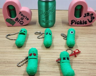 3D Printed Articulated Pickle Keychain Fidget with Moving Mouth | Fun & Unique Gift | Tickles the Pickle and Friends