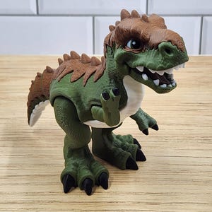 3D Printed T-Rex Dinosaur – Articulated With Moving Jaw, Head, Legs & Arms – Poseable Desk Buddy – 4&quot; Tall