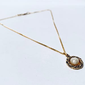 Chanel Vintage Pearl Gold Pendant Necklace 1982 With Original Box