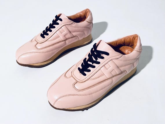 Hermès, Hermès Women's Quick Low Cut Sneakers Rose Size 36