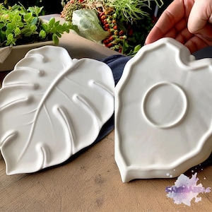 Leaves Ceramic Paint Palette, Ceramic Watercolor Palette, Hand-made Paint Palette,Gif For Painters,Christmas Gift,Artist Palette,Artist Gift
