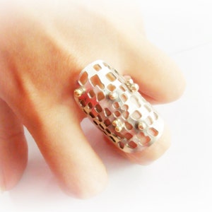 Anillo de armadura moderno - Anillo de armadura de plata de ley - Anillo de medio dedo - Anillo de armadura - Anillo de plata llamativo