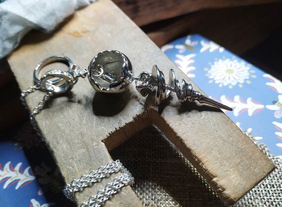 Serah Farron Engagement Necklace Ring - XIII FF13 - Sterling 