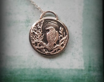 Raven Wax Seal Necklace - Crow Wax Seal Necklace - Crow Silver Jewelry - Victorian Crow Jewelry - Totem Animal Jewelry - Intelligence Charm