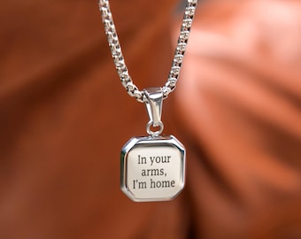 Personalized Compass Necklace for Men: Stainless Steel Travel Jewelry