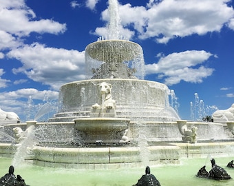 Fountain on Belle Isle, Detroit, Michigan Color Photo Outdoor Nature