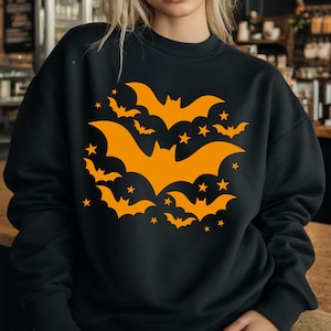 Halloween Bats Sweatshirt, Flying Bats Hoodie, Halloween Sweatshirt, Halloween Outfits, Funny Halloween Sweatshirt, Halloween Gift
