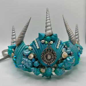 Turquoise Ocean Queen Seashell Crown – Handmade Fantasy Festival Mermaid Tiara