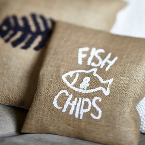 Patrón de bordado, FISH and CHIPS