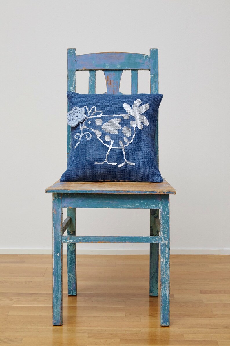 Needlepoint pattern FRENCH HEN
