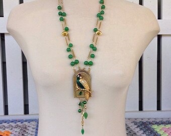 Sweet green bird necklace