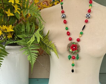 Red rose beaded necklace