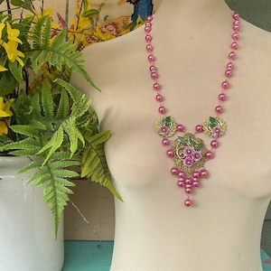 Pink roses  necklace and earrings set.