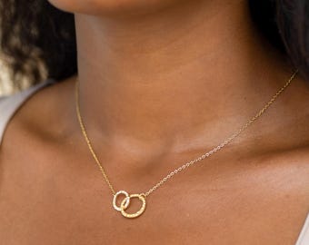 Dainty Gold Interlocking Circle Necklace, Double Ring Linked Necklace, Minimalist Infinity Necklace, Perfect Gift For Her