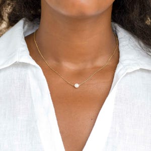 Tiny Pearl Necklace For Her, Floating Single Pearl Choke, Bridesmaid Necklace Gift, Everyday Necklace, Gold Minimalist Jewelry Gift for mom - Grace & Gift