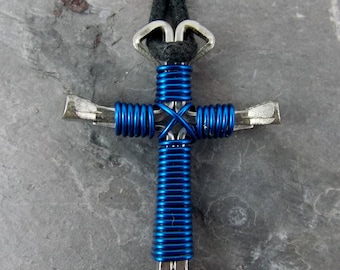 Solid (One Color) Horseshoe Nail Cross Necklace
