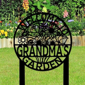 Personalized Flowers Metal Garden Sign with Stake, Mom Gift Garden Stake, Custom Garden Decor, Metal Yard Sign, Custom Gardening Yard Decor
