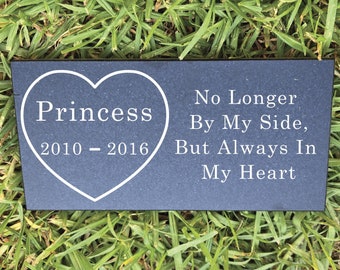 Pet Memorial Stone, Custom, Granite, Engraved, Grief : Heart Design Grave Marker