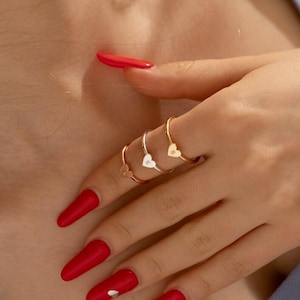 Anillo con inicial personalizada, anillo de oro de 18 quilates con inicial de corazón, anillos apilables, regalo de cumpleaños y aniversario, regalo para esposa, regalo para ella