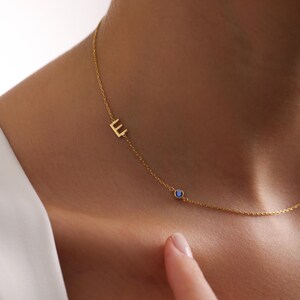 Collar con inicial de piedra de nacimiento personalizado, collar con letras delicadas, collar personalizado, collar minimalista, regalo para la madre, regalos de Navidad