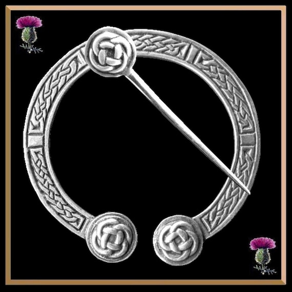 Celtic Knot Penannular Large Cloak Pin Etsy