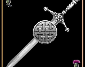 Celtic Lover&#39;s Knot Kilt Pin CEL02