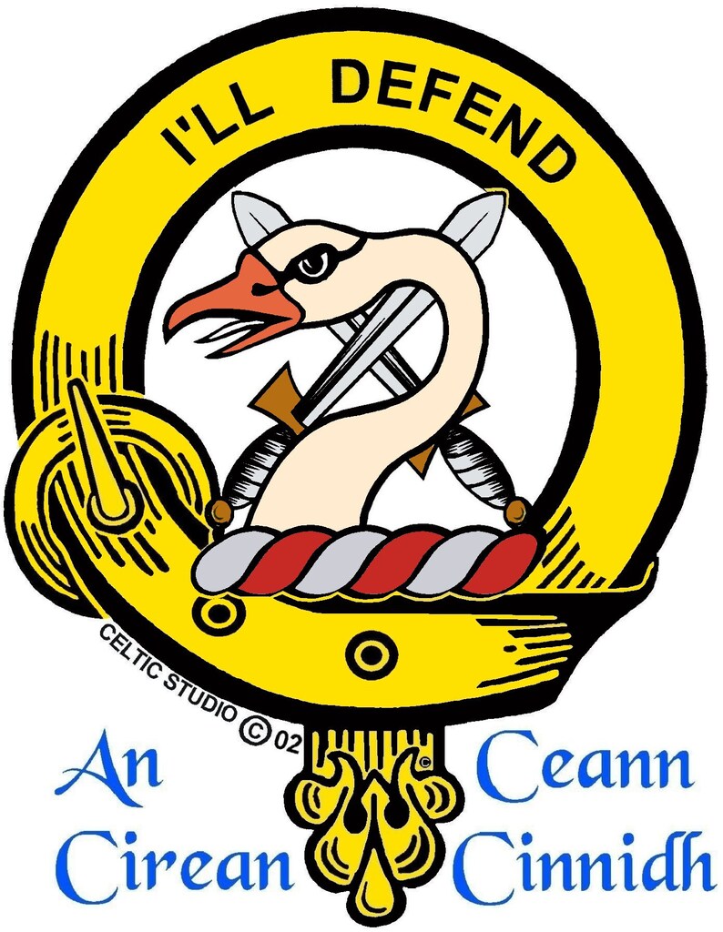Lennox Clan Crest Badge Skye Decanter
