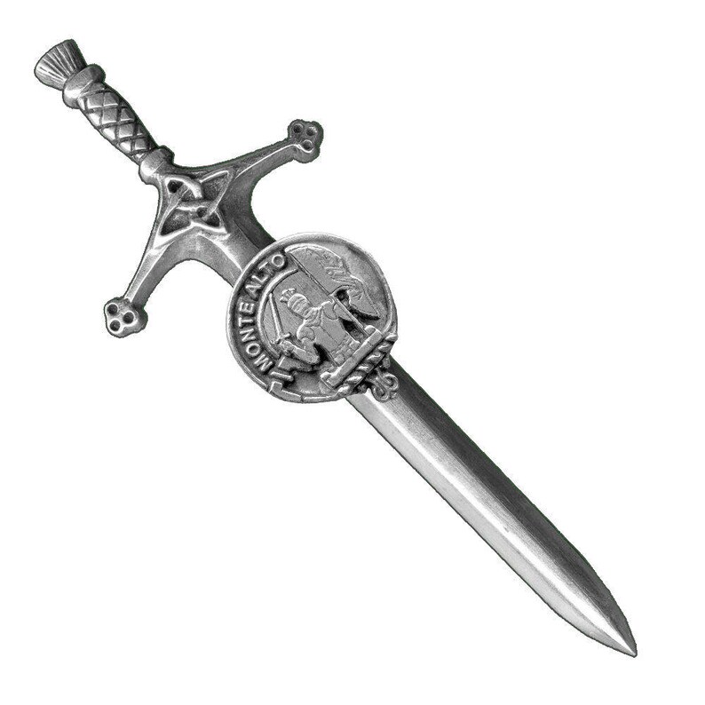 Mowat Clan Crest Kilt Pin Scottish Pin ~ CKP02