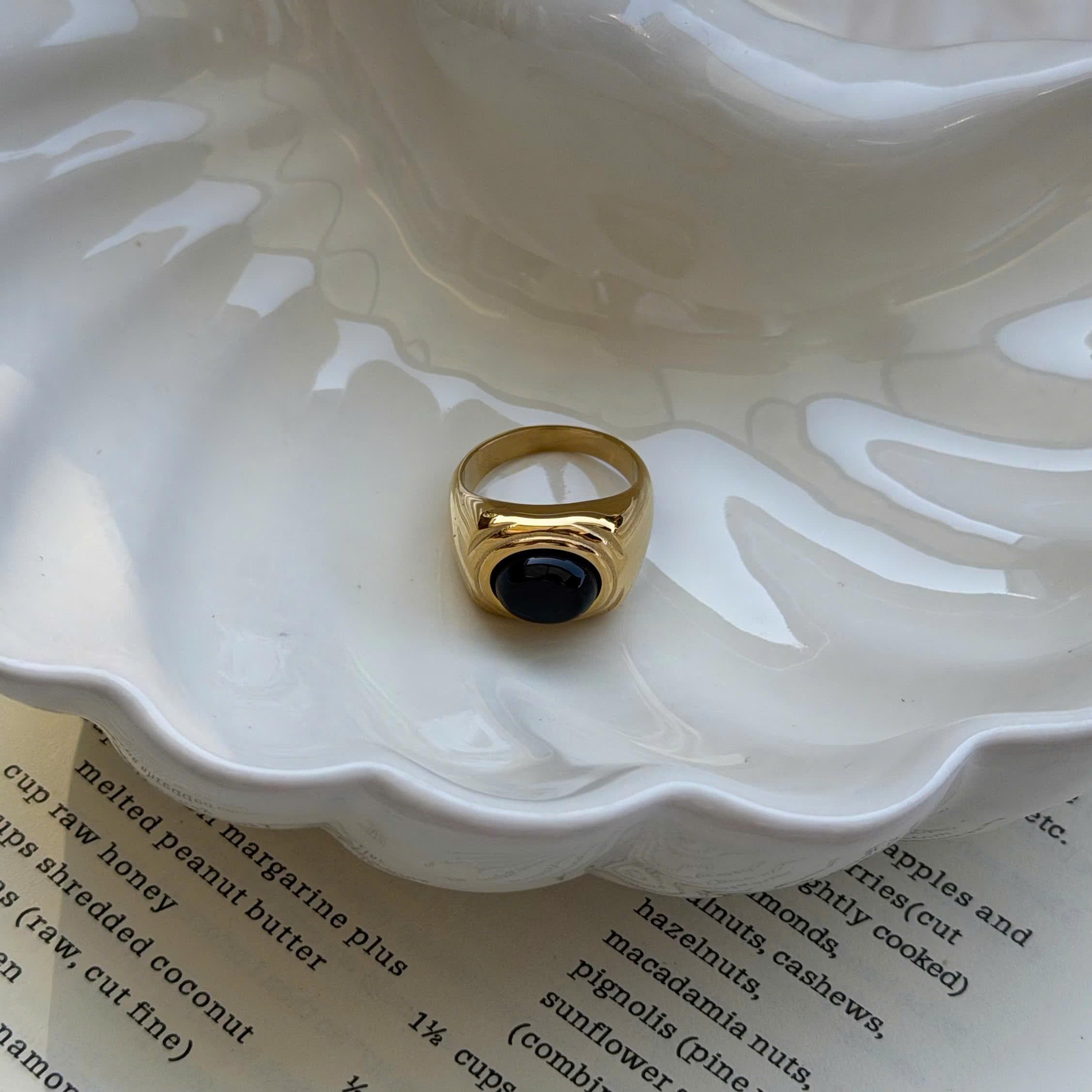 Gold vintage ring 18k - Etsy 日本