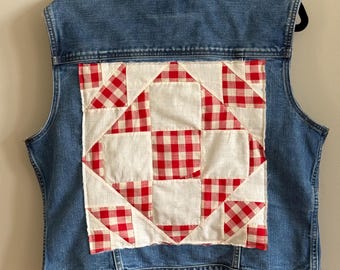 Denim vest with vintage Applique