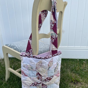 Vintage Quilted Tote Bag: Handmade Shoulder Bag