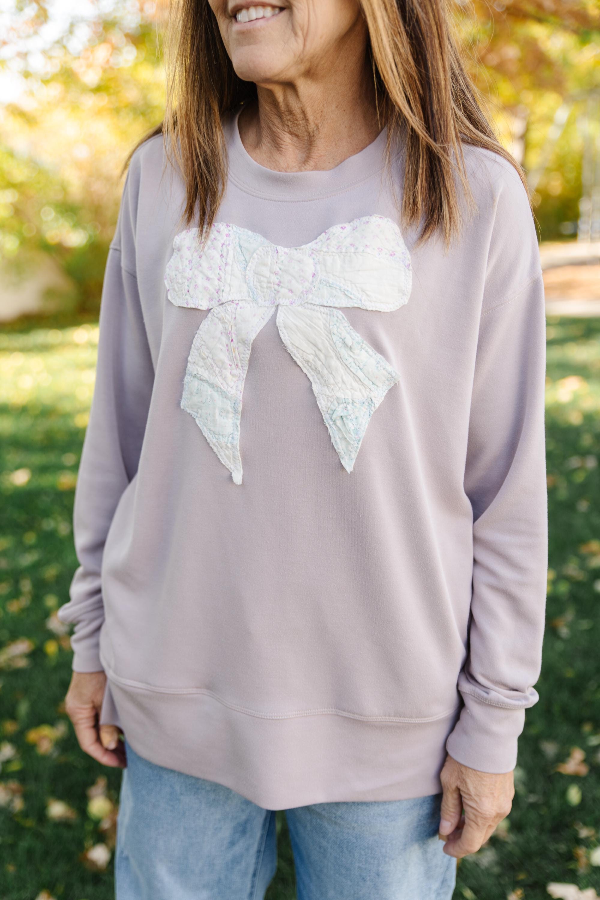 Quilted Bow Sweatshirt, Vintage Applique Sweatshirt, Pre