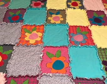 Flower Power Rag Quilt, 60" x 74", Colorful Floral Applique, Boho Lap Quilt, Handmade Rag Quilt, Retro Flower Quilt, Gift for Her