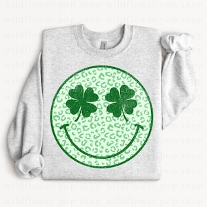 Smiley-ansikte för St. Patrick's Day i PNG-format | Design med leopardmönster och klöverögon | Digital nedladdning för personligt eller kommersiellt bruk bild 3