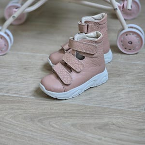 Orthopedic Sneakers for Girls | Leather Arch Support Shoes with Velcro | EU Sizes 18–40