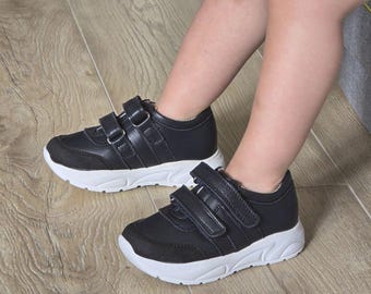 Orthopedic Sneakers for Kids | Leather Shoes with Arch Support & Velcro | EU 20–40