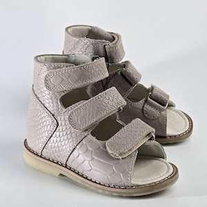Orthopedic Sandals for Girls | Arch Support & Adjustable Straps | Premium Leather | EU 18–40