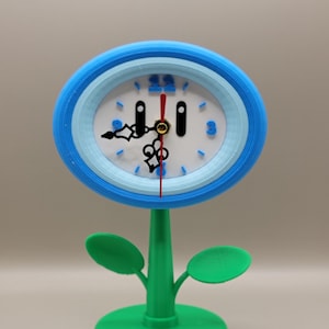 Super Mario Ice Flower Clock – Retro Gamer Decor, Geek Gift, Video Game Room Decoration, Nerdy Office Desk Clock, Mario Bros Fan Gift