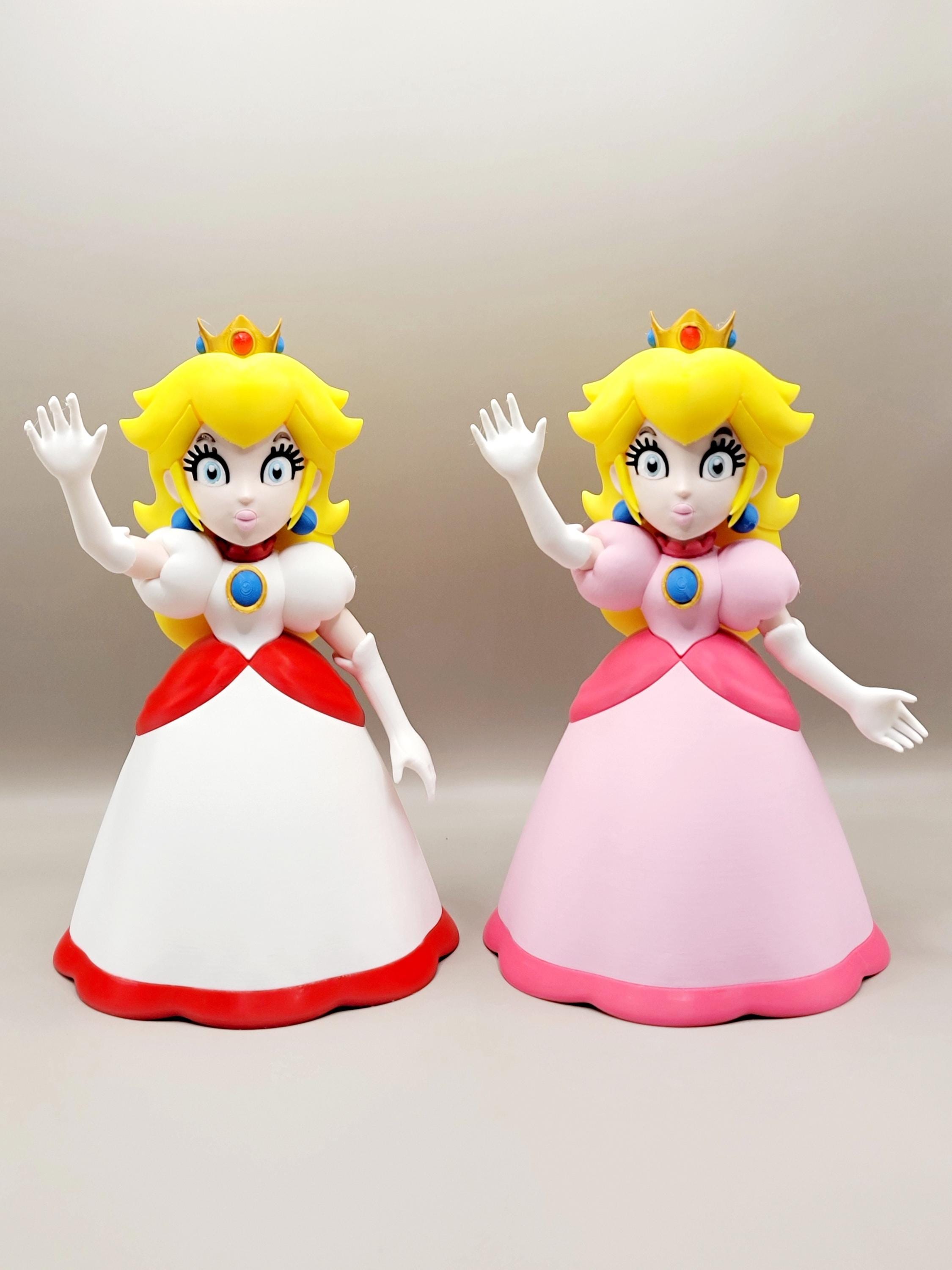 Princess Peach Figurine: 9.5